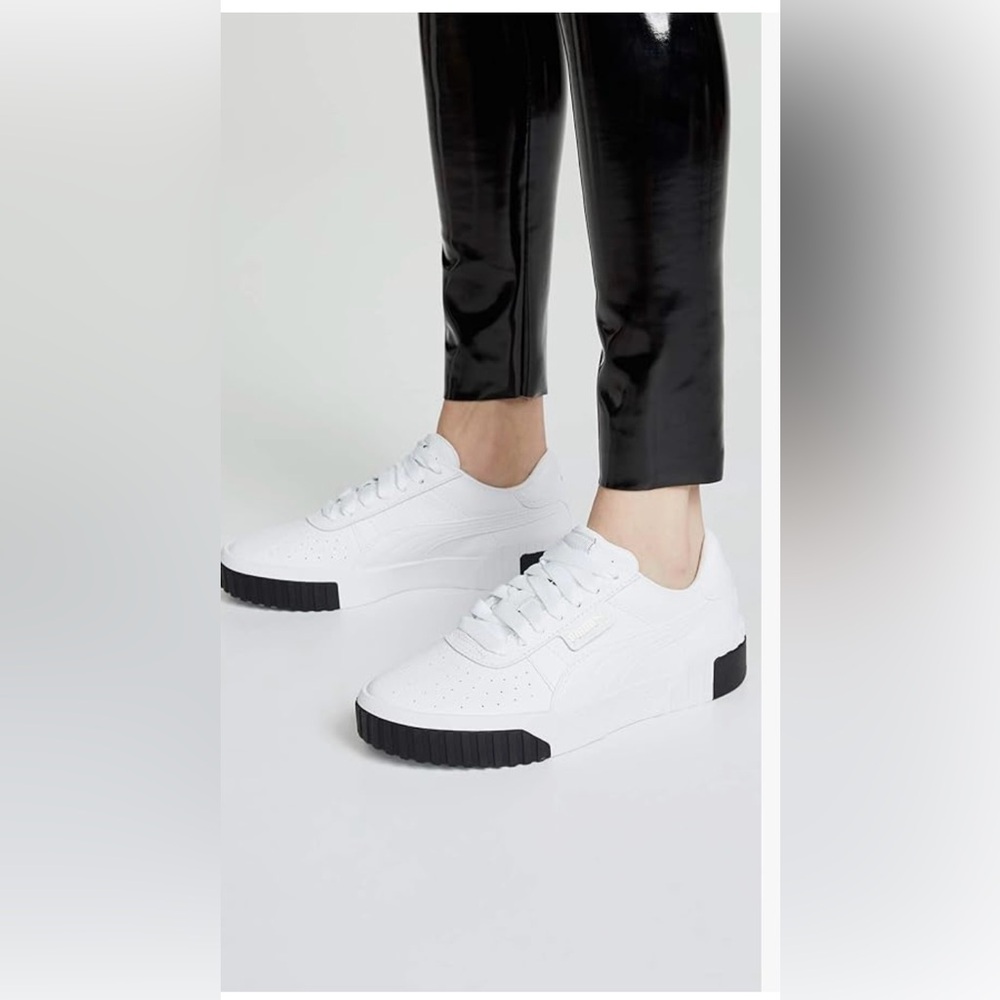 Puma Cali Sneakers Wonens  Size 9.5 US